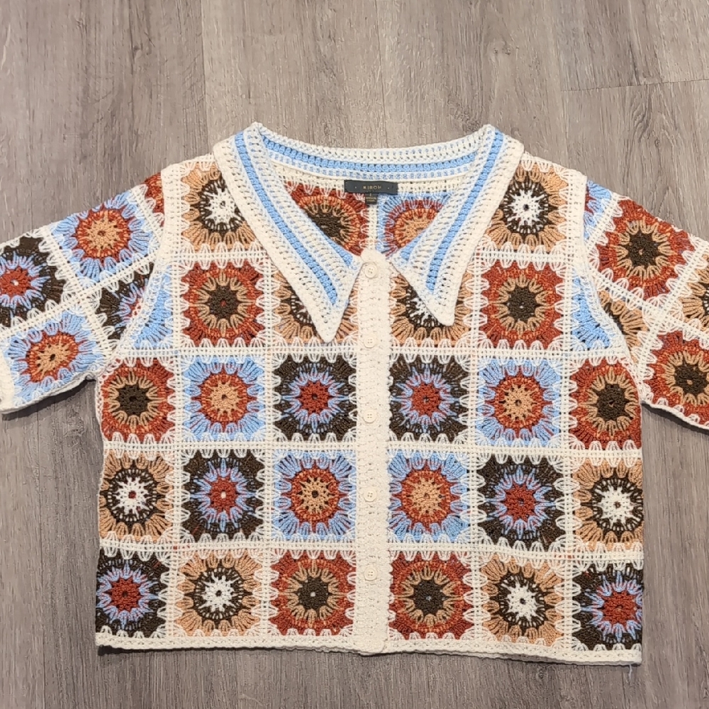 Miroh Granny Square Top